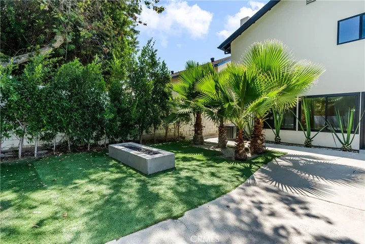 170 N Circulo Robel, Anaheim Hills, California 92807