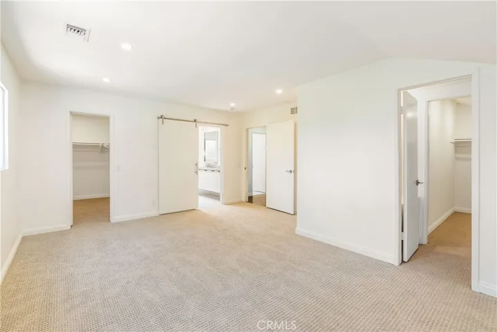 170 N Circulo Robel, Anaheim Hills, California 92807
