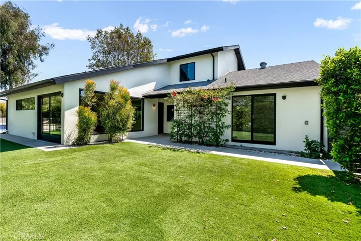 170 N Circulo Robel, Anaheim Hills, California 92807