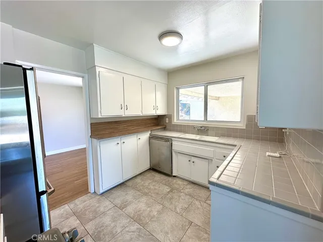 2126 Fairhill Drive, Rancho Palos Verdes, California 90275