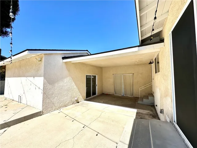 2126 Fairhill Drive, Rancho Palos Verdes, California 90275
