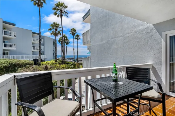 620 The Village 207, Redondo Beach, California 90277