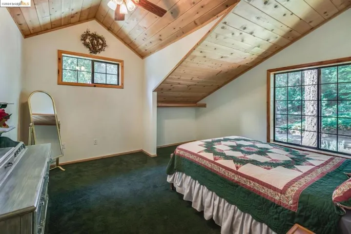 19028 Greenhorn Rd, Grass Valley, California 95945