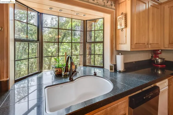 19028 Greenhorn Rd, Grass Valley, California 95945
