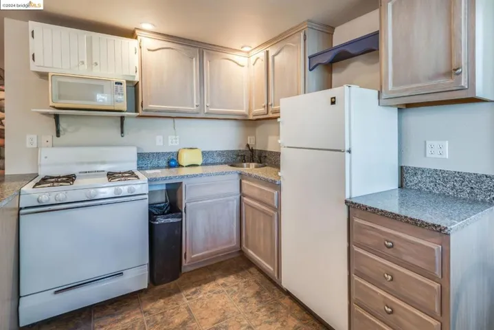 19028 Greenhorn Rd, Grass Valley, California 95945
