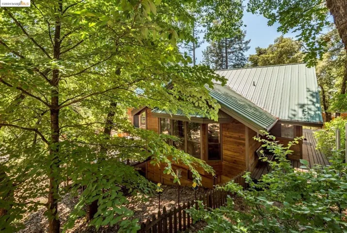 19028 Greenhorn Rd, Grass Valley, California 95945