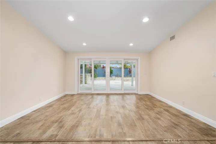 11302 Davenport Road, Los Alamitos, California 90720