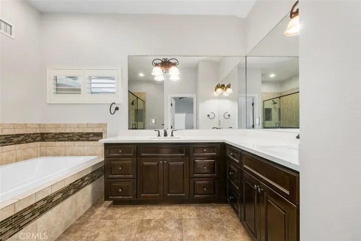 11302 Davenport Road, Los Alamitos, California 90720