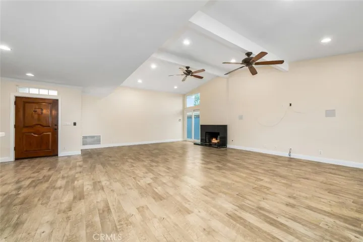11302 Davenport Road, Los Alamitos, California 90720