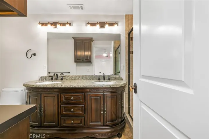 11302 Davenport Road, Los Alamitos, California 90720