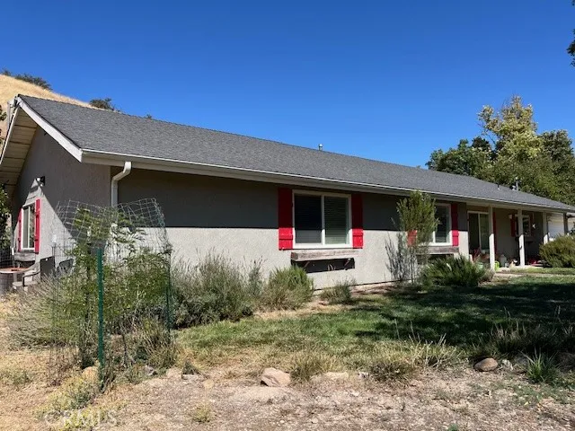 6310 Linne Road, Paso Robles, California 93446