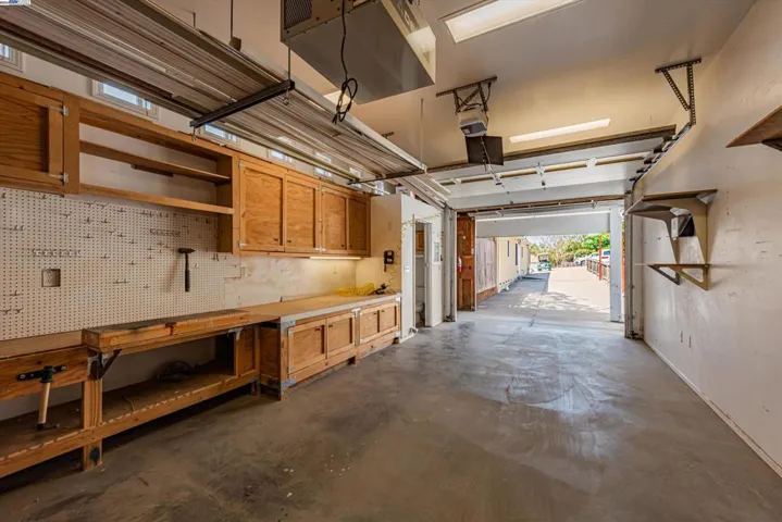 18850 Brickell Way, Castro Valley, California 94546