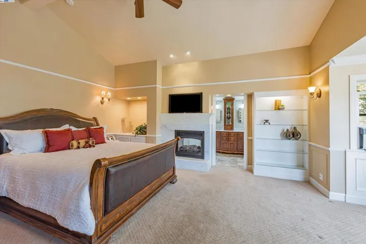 18850 Brickell Way, Castro Valley, California 94546