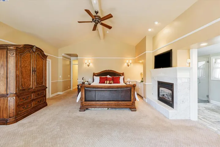 18850 Brickell Way, Castro Valley, California 94546