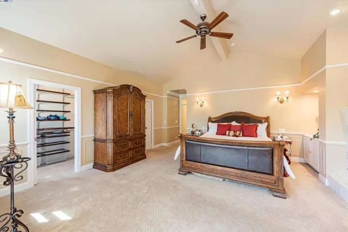 18850 Brickell Way, Castro Valley, California 94546