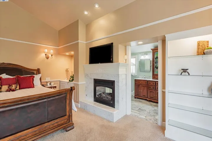 18850 Brickell Way, Castro Valley, California 94546