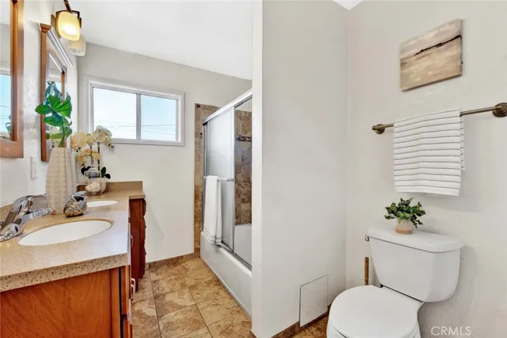 9669 Toucan Avenue, Fountain Valley, California 92708