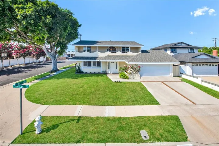 Absolutely Stunning Beautifully Upgraded 5 Bedroom Home!