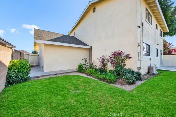 9669 Toucan Avenue, Fountain Valley, California 92708