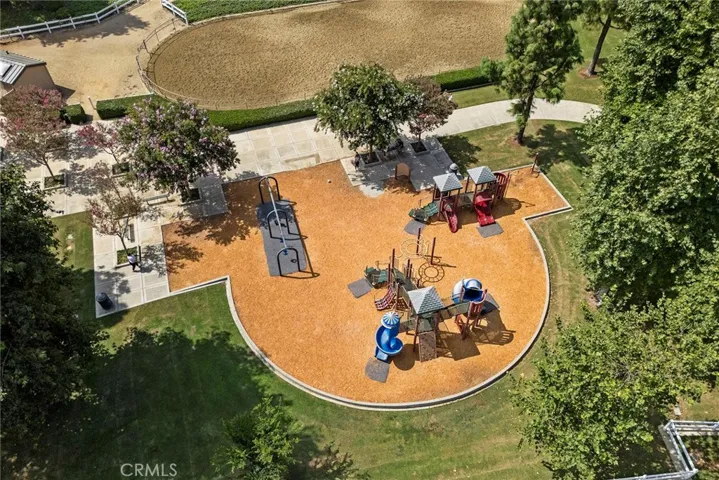 Imagine not having to drive to nature. With San Antonio Park across the street, you are near trails, grassy spaces for picnics and multiple playground structures.