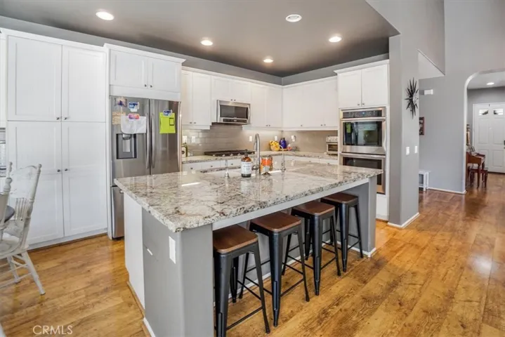 33603 Warwick Hills Road, Yucaipa, California 92399