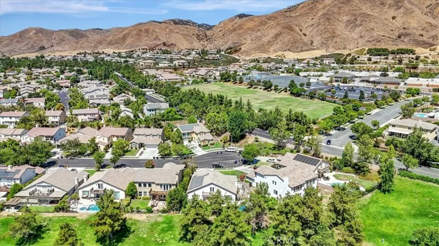 33603 Warwick Hills Road, Yucaipa, California 92399