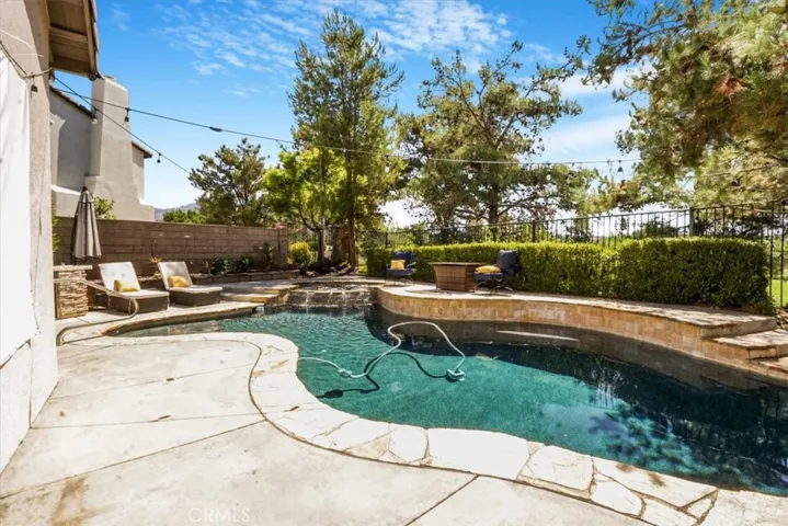 33603 Warwick Hills Road, Yucaipa, California 92399