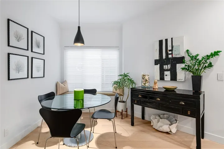 2501 E 16th Street C, Newport Beach, California 92663
