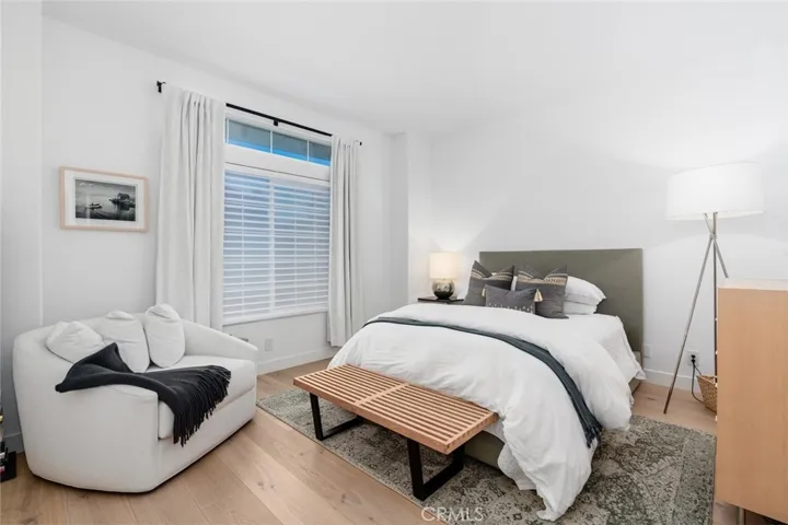 2501 E 16th Street C, Newport Beach, California 92663