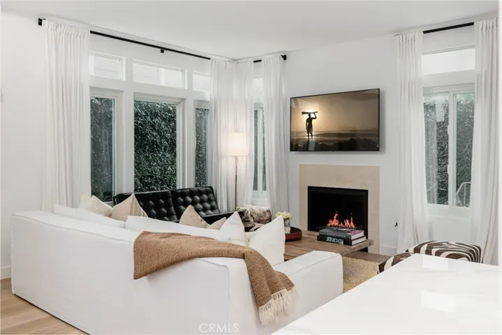 2501 E 16th Street C, Newport Beach, California 92663