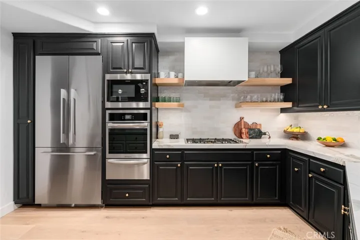 2501 E 16th Street C, Newport Beach, California 92663