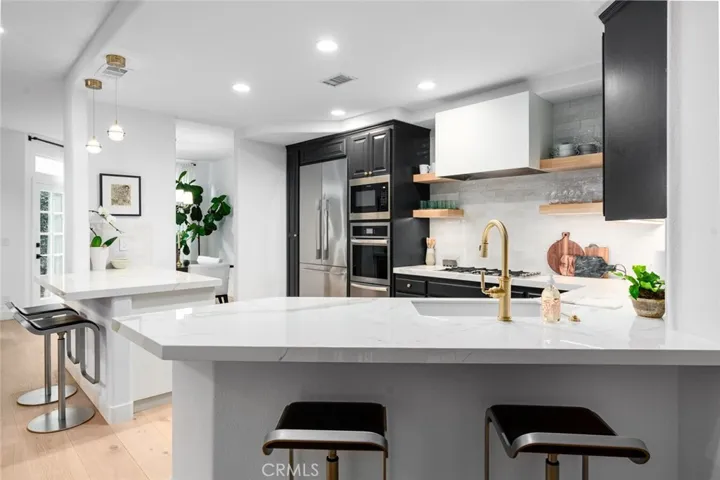 2501 E 16th Street C, Newport Beach, California 92663