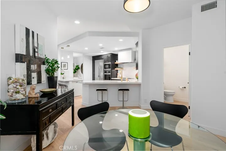 2501 E 16th Street C, Newport Beach, California 92663