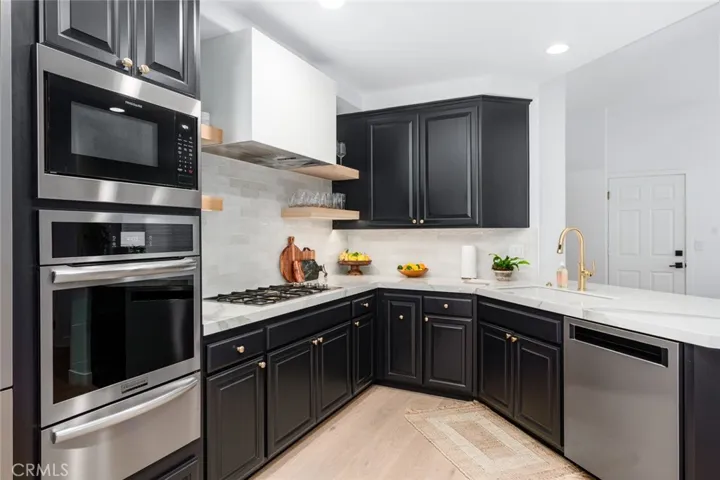 2501 E 16th Street C, Newport Beach, California 92663