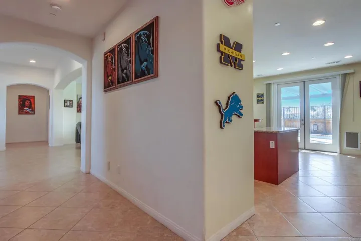 2351 Clearcrest Lane, Fallbrook, California 92028