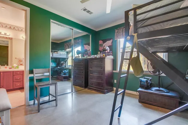 2351 Clearcrest Lane, Fallbrook, California 92028
