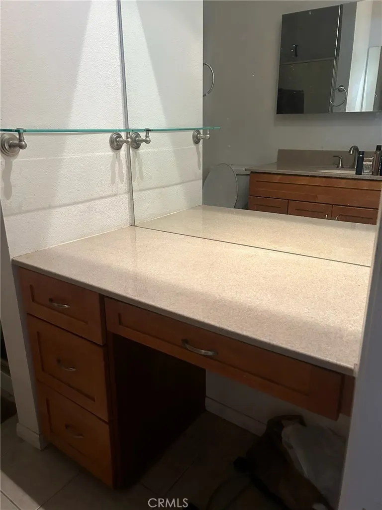 1305 Cameo Lane, Fullerton, California 92831 home-pic-19