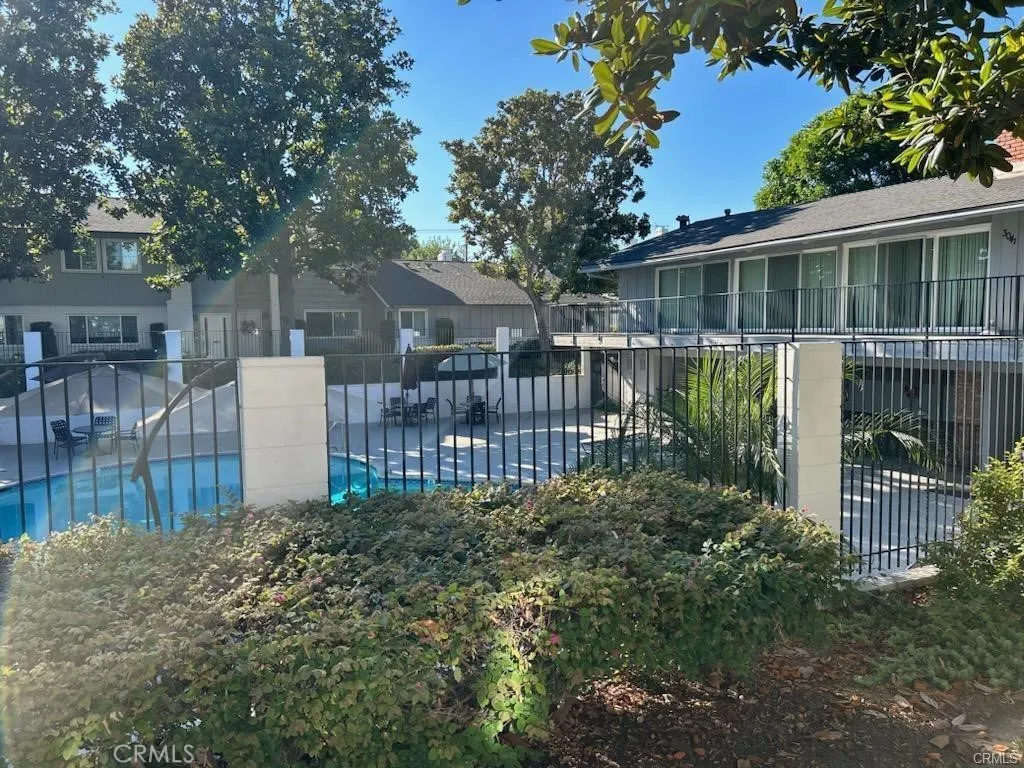 1305 Cameo Lane, Fullerton, California 92831 home-pic-15