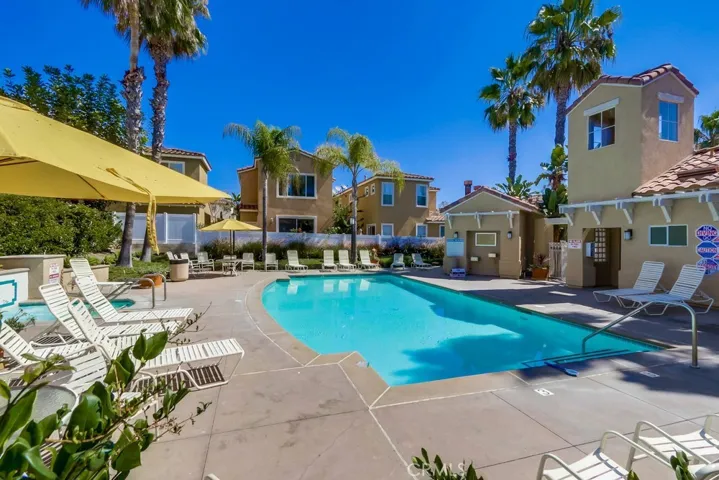 108 Las Flores, Aliso Viejo, California 92656
