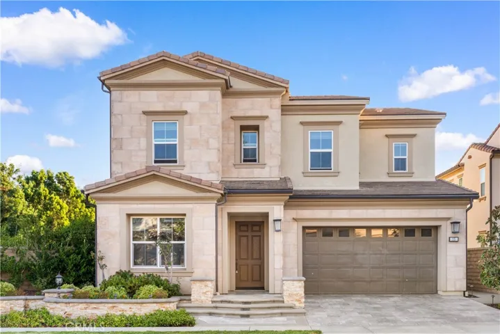 15 Penumbra, Lake Forest, California 92630