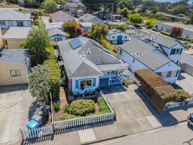 266 Brighton Road, Pacifica, California 94044