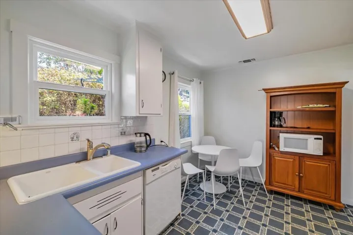 266 Brighton Road, Pacifica, California 94044