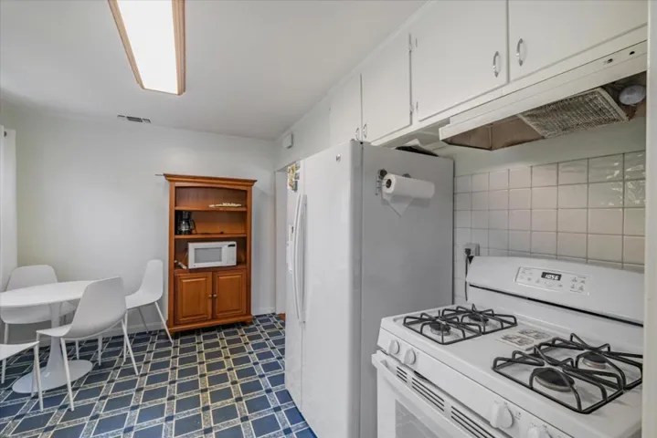 266 Brighton Road, Pacifica, California 94044
