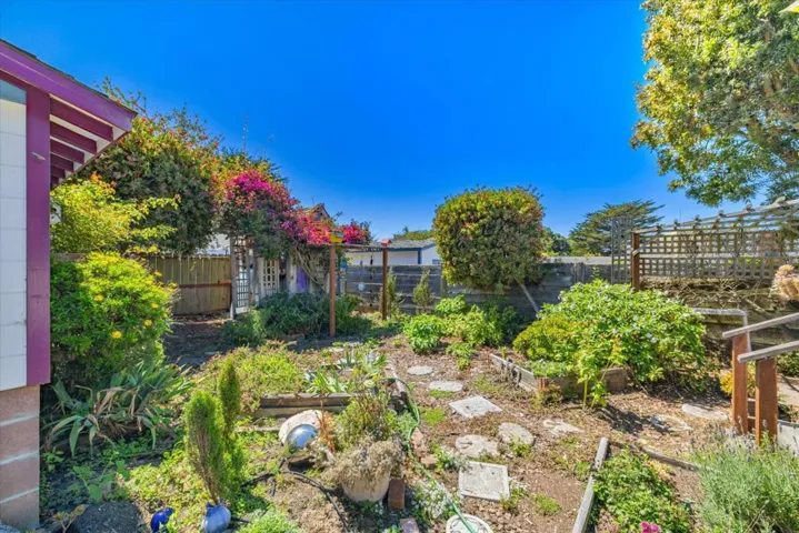 266 Brighton Road, Pacifica, California 94044