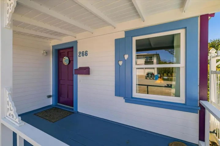 266 Brighton Road, Pacifica, California 94044