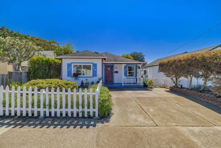 266 Brighton Road, Pacifica, California 94044