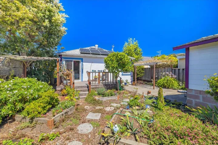 266 Brighton Road, Pacifica, California 94044