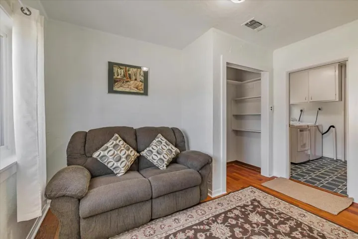 266 Brighton Road, Pacifica, California 94044