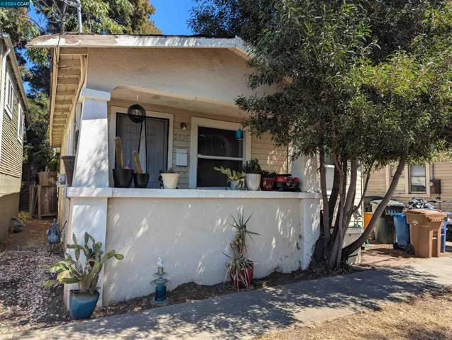 2027 Castro St, Martinez, California 94553