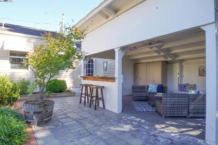 21659 Dolores St, Castro Valley, California 94546